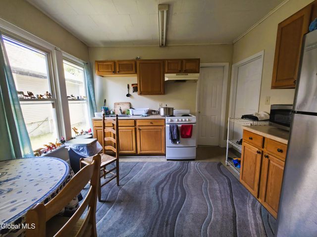 447 Troy Schenectady Road, Colonie, NY 12110