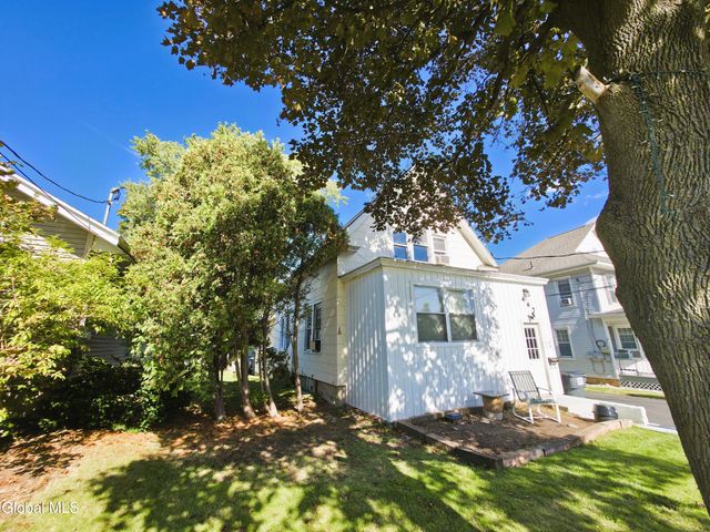 447 Troy Schenectady Road, Colonie, NY 12110