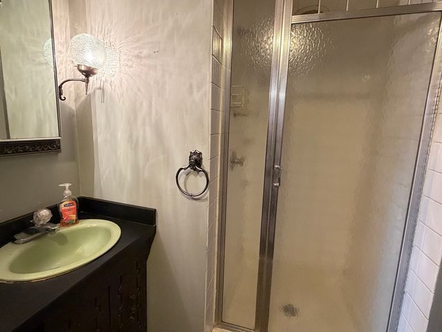 12747 S 81st Court, Palos Park, IL 60464