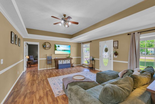145 Greenwood Dr, Smithville, TN 37166