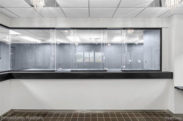 21511 Van Dyke Avenue, Warren, MI 48089
