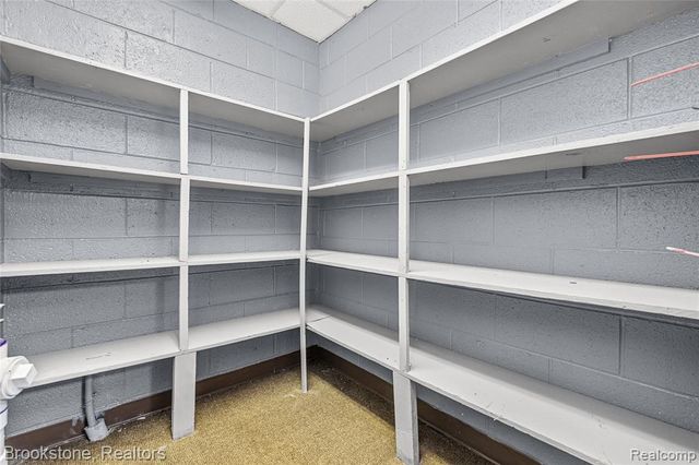 21511 Van Dyke Avenue, Warren, MI 48089