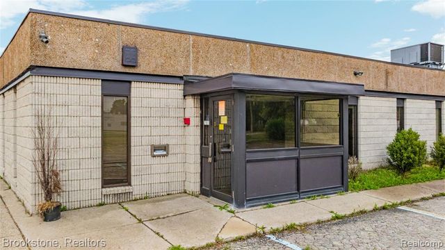 21511 Van Dyke Avenue, Warren, MI 48089