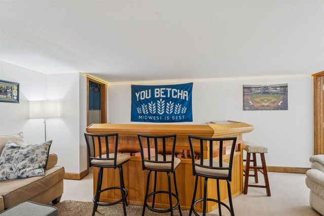1612 N HARRIMAN STREET, Appleton, WI 54911