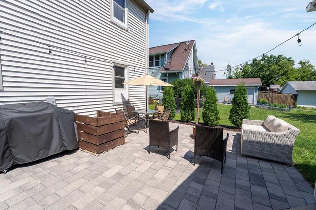 1612 N HARRIMAN STREET, Appleton, WI 54911