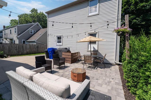 1612 N HARRIMAN STREET, Appleton, WI 54911