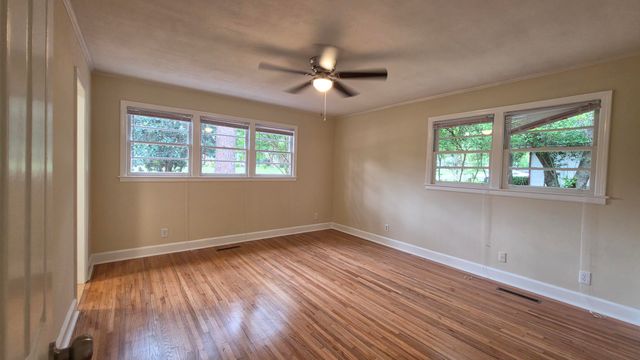 1801 W Oakland Avenue, Sumter, SC 29150