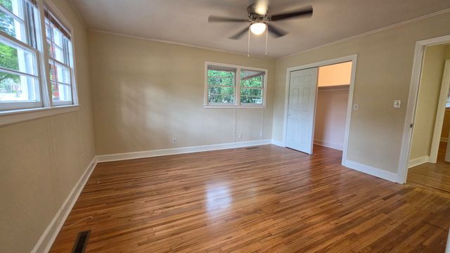 1801 W Oakland Avenue, Sumter, SC 29150
