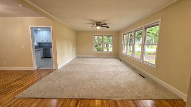 1801 W Oakland Avenue, Sumter, SC 29150