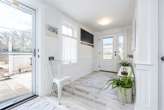 41 Center St, Dennis, MA 02639