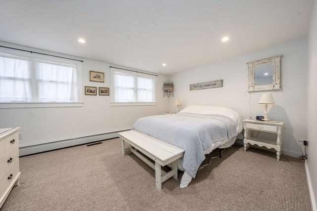 41 Center St, Dennis, MA 02639