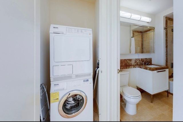 400 Stuart 18G, Boston, MA 02116