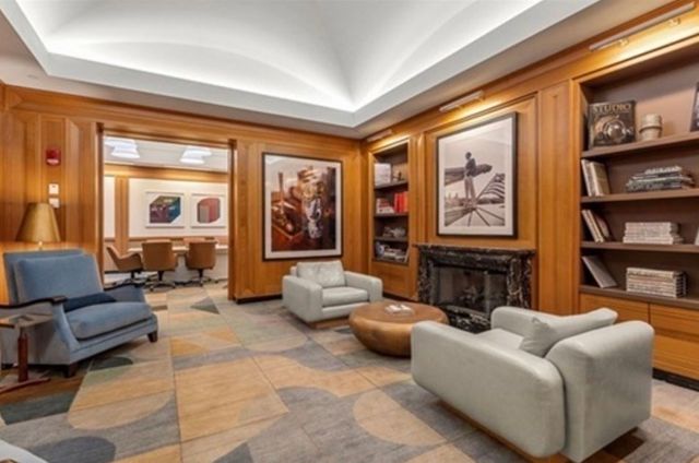 400 Stuart 18G, Boston, MA 02116