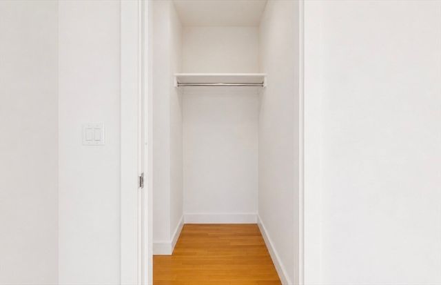 400 Stuart 18G, Boston, MA 02116
