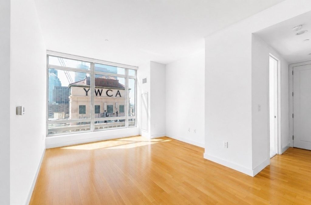 400 Stuart 18G, Boston, MA 02116