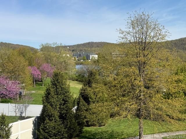 734 Regency Drive, Fishkill, NY 12524