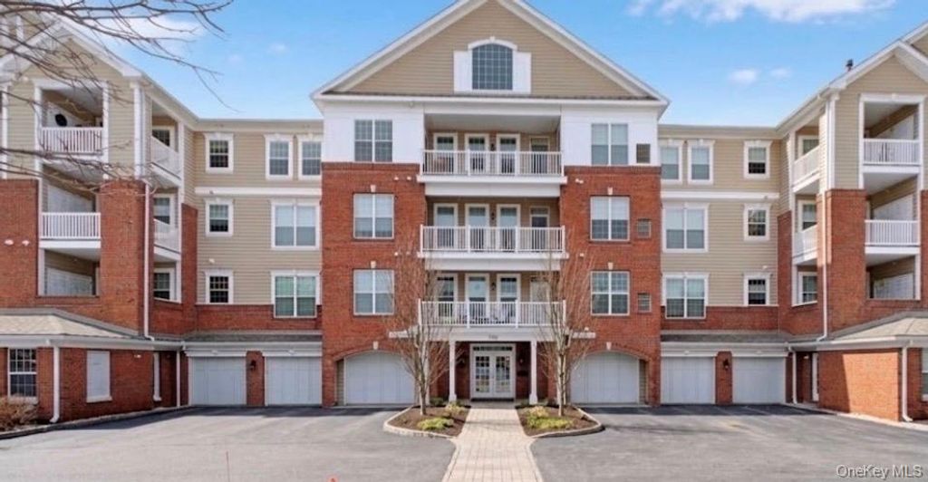 734 Regency Drive, Fishkill, NY 12524