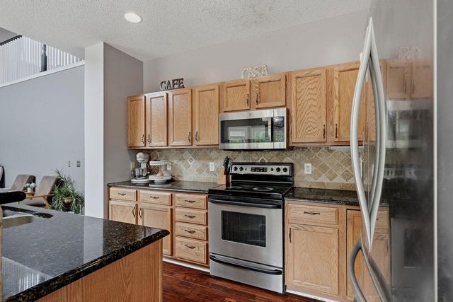 237 Adam Circle, Carver, MN 55315