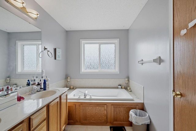 237 Adam Circle, Carver, MN 55315
