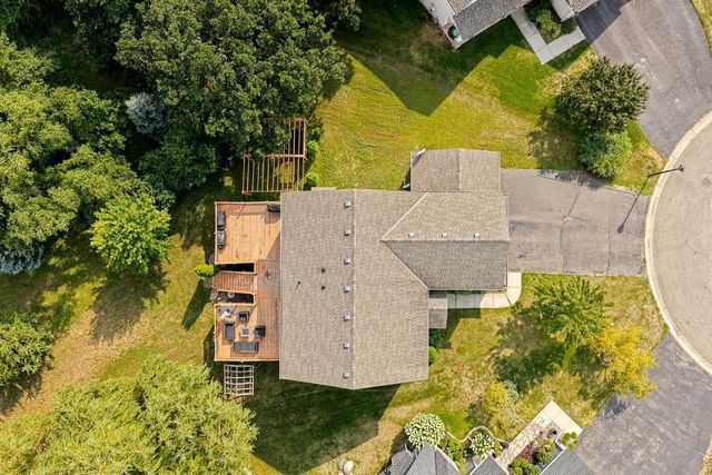 237 Adam Circle, Carver, MN 55315
