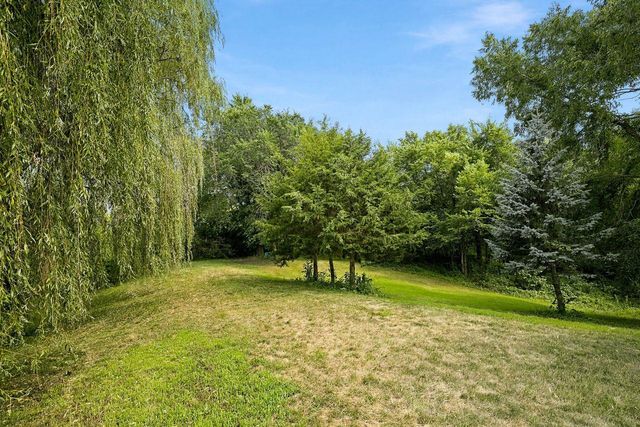 237 Adam Circle, Carver, MN 55315