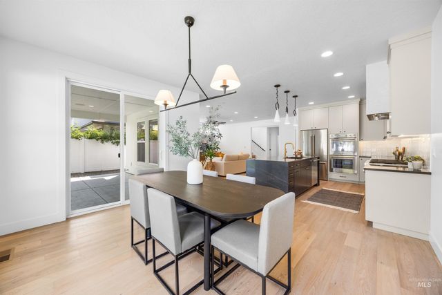 5274 N Cengotita Ln, Boise, ID 83703