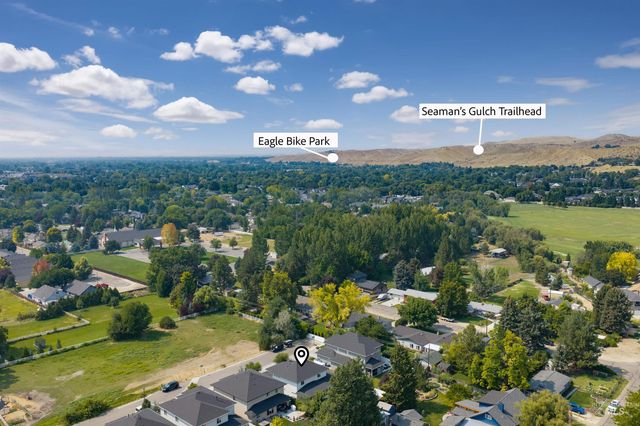 5274 N Cengotita Ln, Boise, ID 83703
