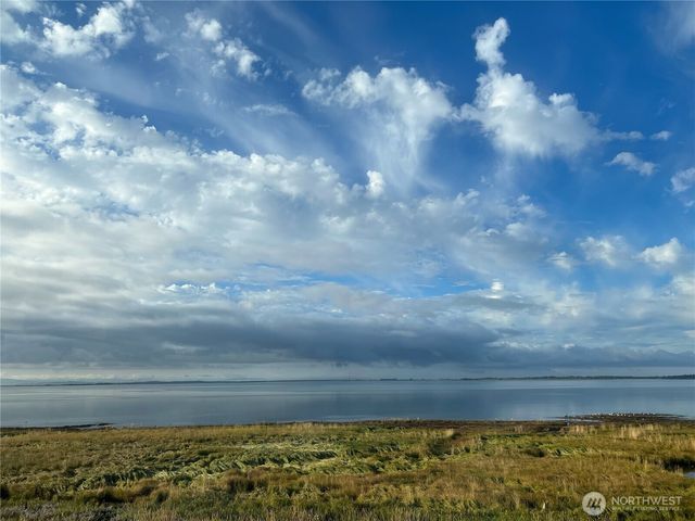 264 Stringtown Road, Ilwaco, WA 98624