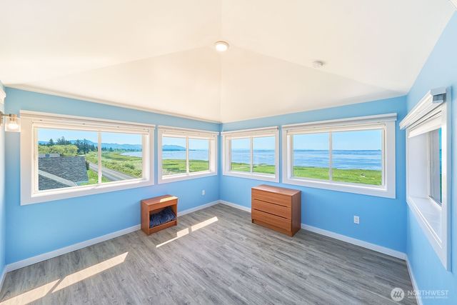 264 Stringtown Road, Ilwaco, WA 98624