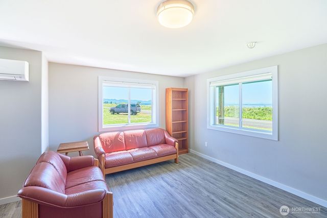 264 Stringtown Road, Ilwaco, WA 98624