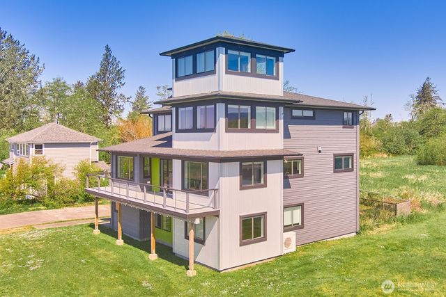 264 Stringtown Road, Ilwaco, WA 98624