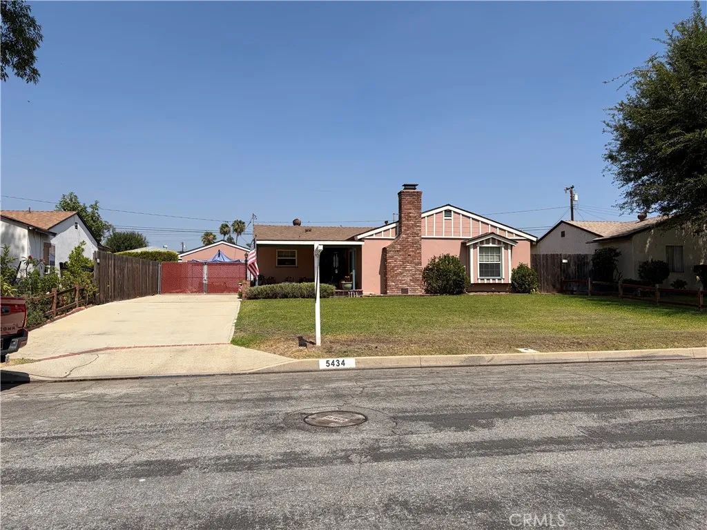 5434 N Oakbank Avenue, Covina, CA 91722