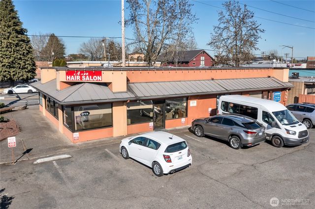 106 Central Avenue N, Kent, WA 98032