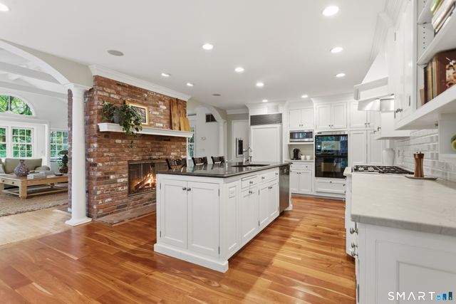 59 September Lane, Weston, CT 06883