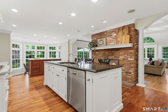 59 September Lane, Weston, CT 06883