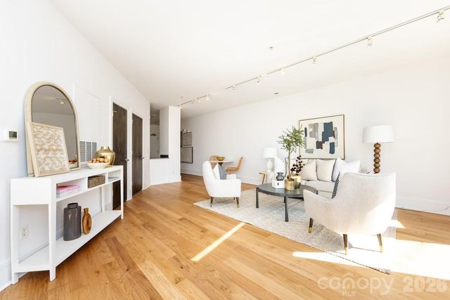 1600 Fulton Avenue 204, Charlotte, NC 28205