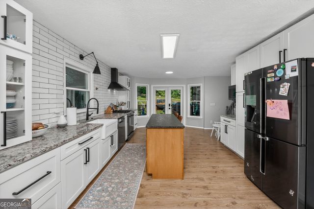 458 Coolsprings Trail, Woodstock, GA 30188