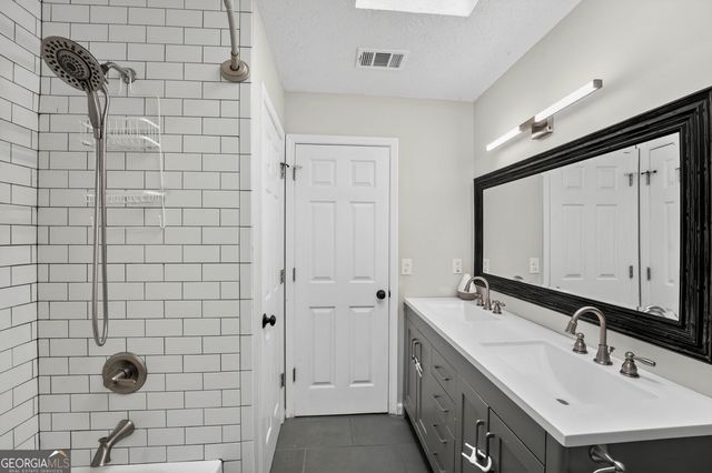 458 Coolsprings Trail, Woodstock, GA 30188