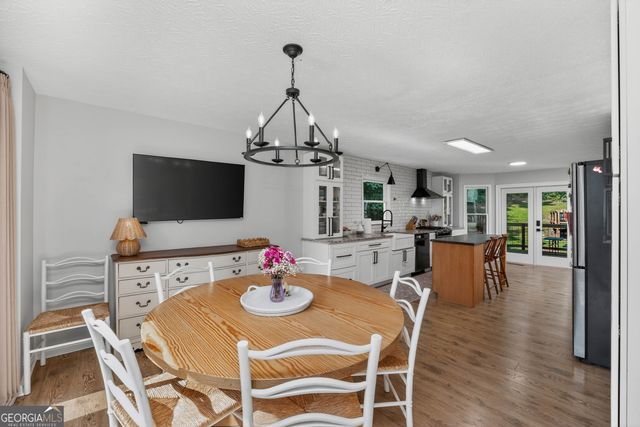 458 Coolsprings Trail, Woodstock, GA 30188