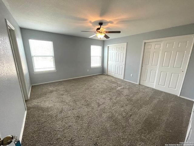 902 SUNDANCE HUNT, San Antonio, TX 78245