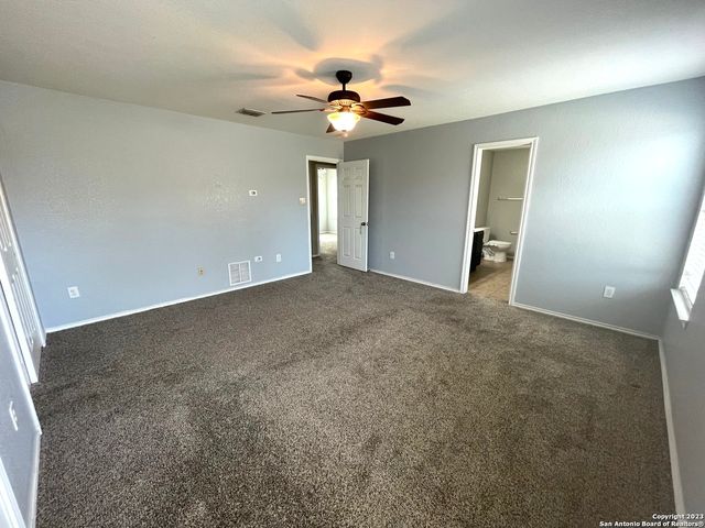 902 SUNDANCE HUNT, San Antonio, TX 78245