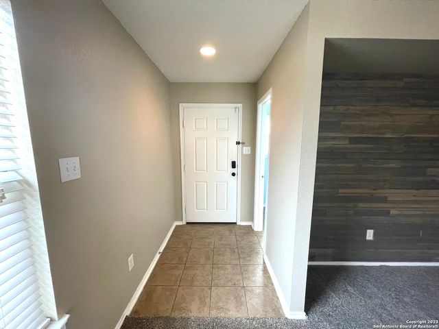 902 SUNDANCE HUNT, San Antonio, TX 78245