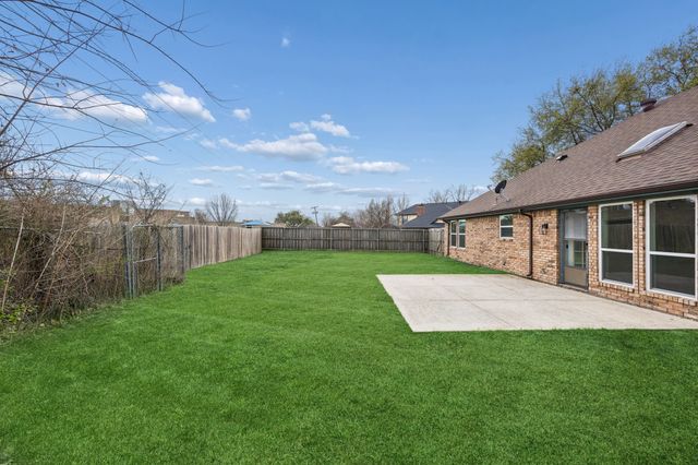 3401 Radcliffe Drive, Rowlett, TX 75088