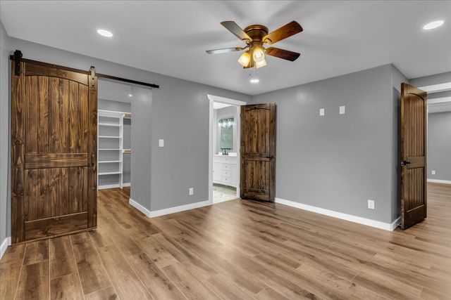 103 N Mill Street, Savoy, TX 75479