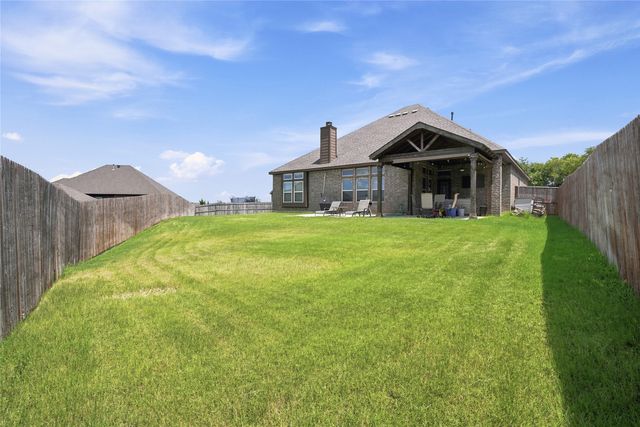 514 Kettlewood Court, Justin, TX 76247