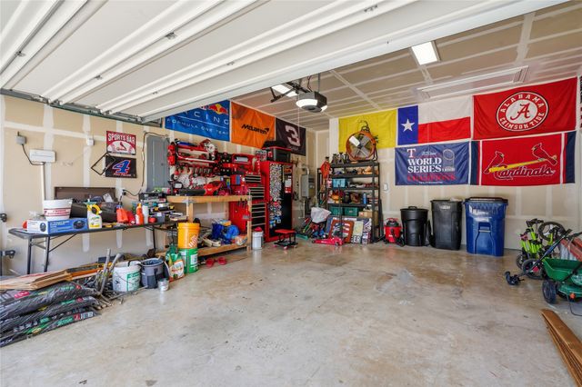 514 Kettlewood Court, Justin, TX 76247