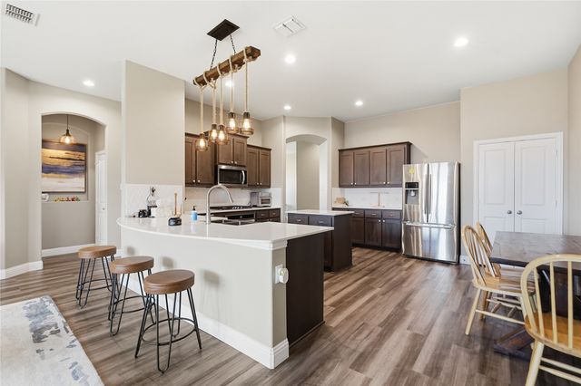 514 Kettlewood Court, Justin, TX 76247