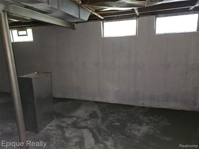 19392 Justine Street, Detroit, MI 48234