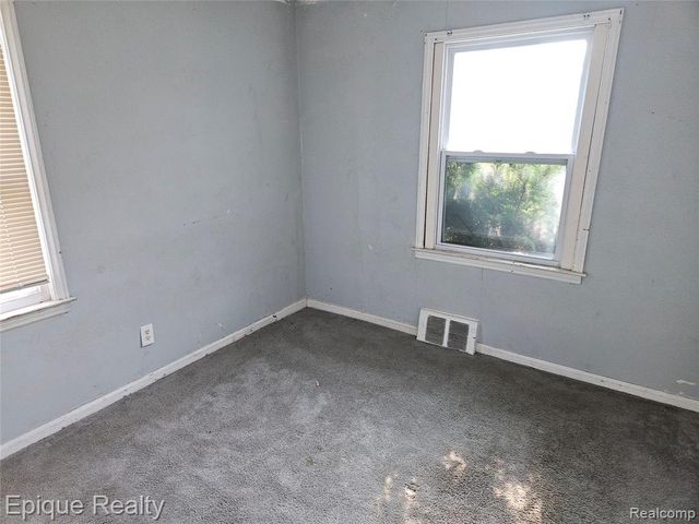 19392 Justine Street, Detroit, MI 48234