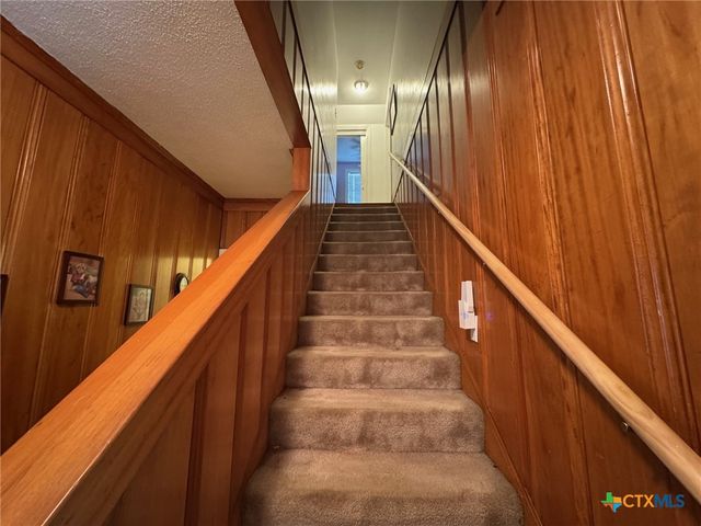 708 East 10th, Cameron, TX 76570